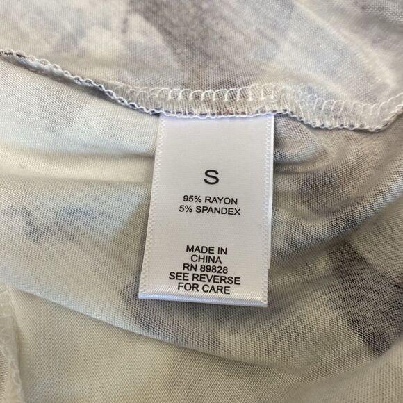 LOGO Lori By Goldstein Asymmetrical Abstract Design Tunic Women's Size Small - Picture 12 of 12